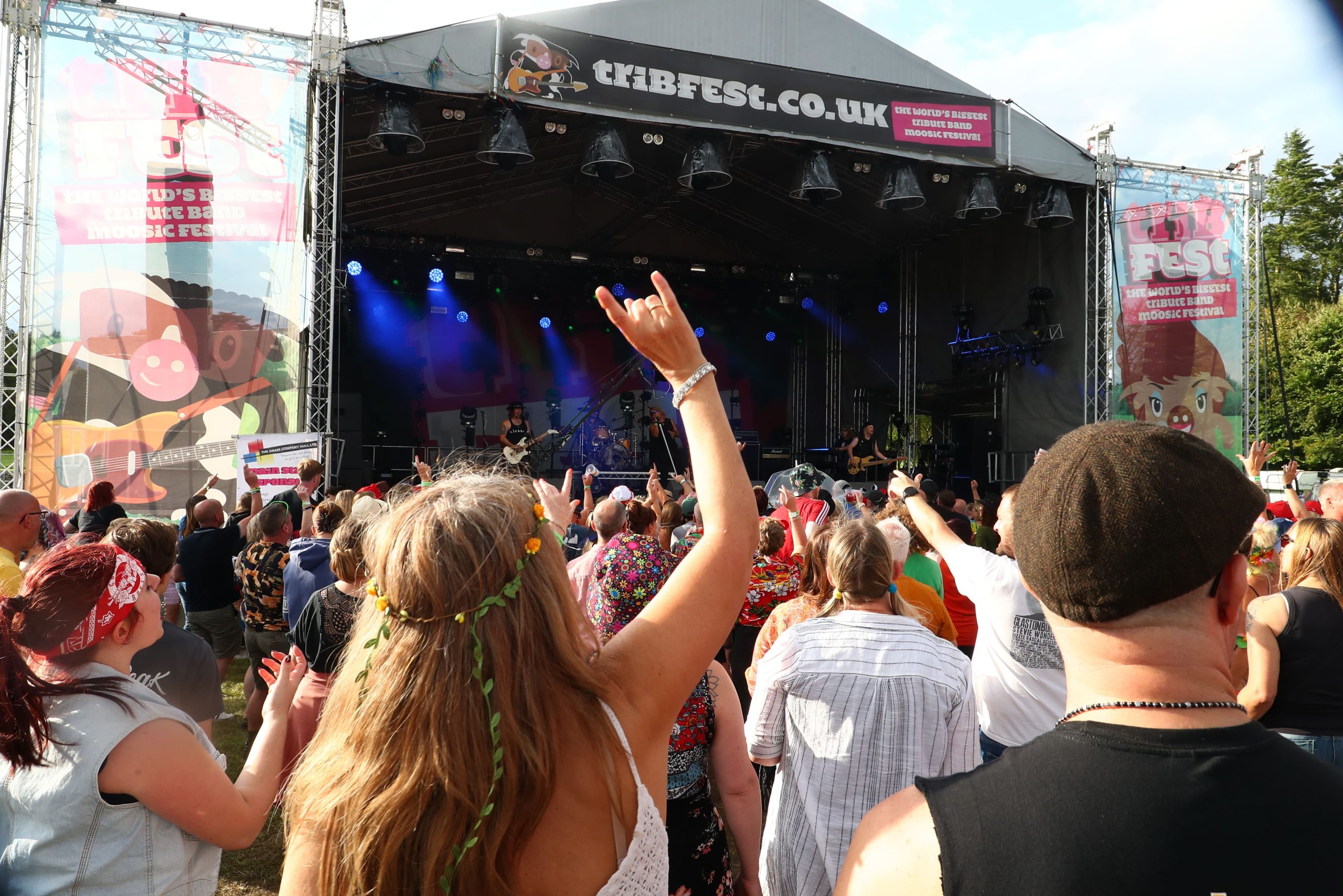Adult Weekend Ticket to Tribfest - Image 7